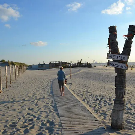 In Dunes With Nautical Charm Holiday home *