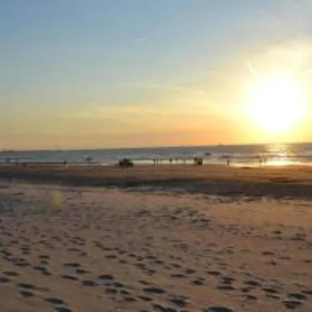 In Dunes With Nautical Charm 's-Gravenzande